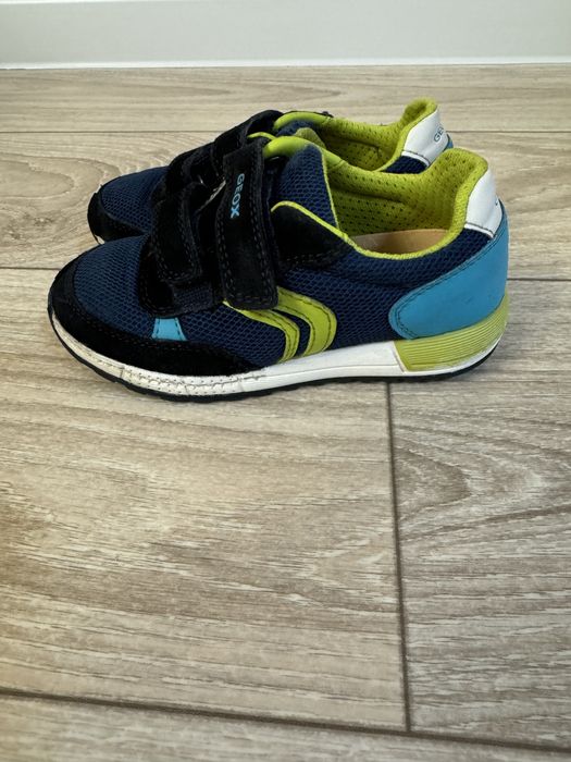 Geox кроссовки детские