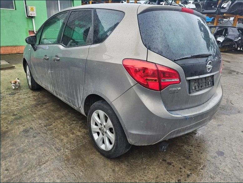 Dezmembrez Opel Meriva - 2 (2010 - 2014), 1.4 benzina A14NEL, manual, A14NEL
