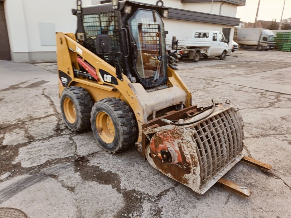 Caterpillar226B3 2012 Miniîncarcător Cat Cabină Inchisă Pret 21499E