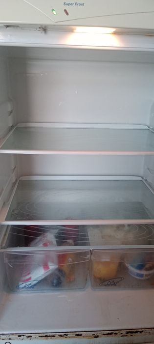 Продам холодильник