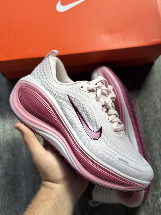 Nike vomero plus 38