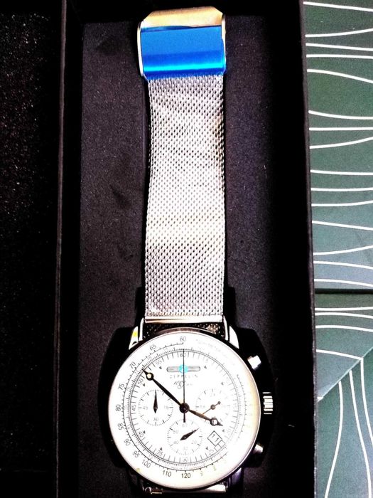 Ceas Zeppelin, nou (sigilat).