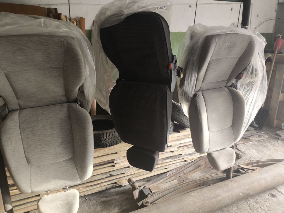 Сиденья автомобильные