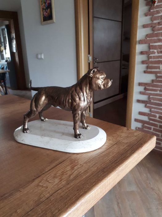 Детайлни реалистични фигури