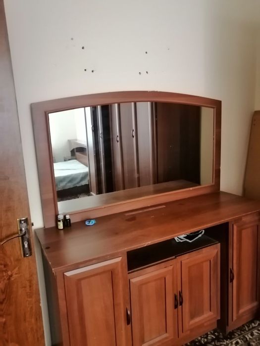 Фаргона шахар Флагман олдида