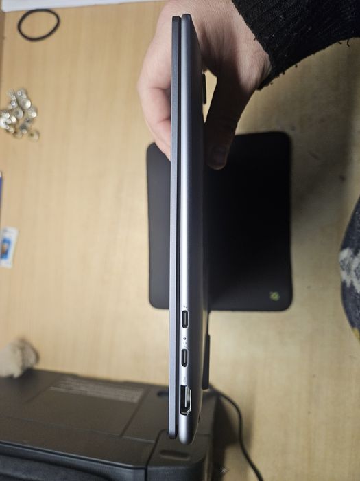 Lenovo yoga slim 7