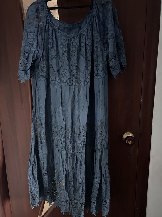 Одежда продаю.