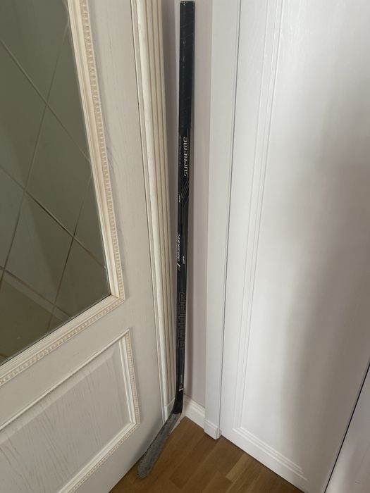 Хоккейная клюшка BAUER supreme