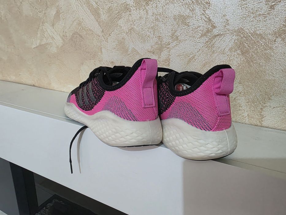 Adidasi Adidas nr 40.5