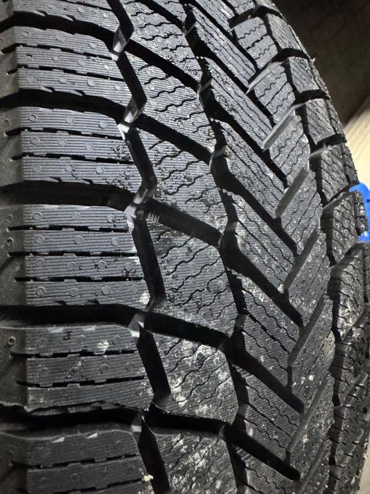 Резина 1 шт новая