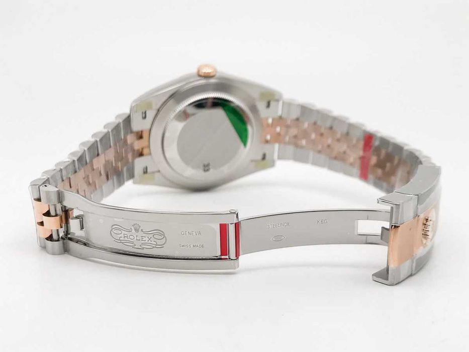 Rolex Datejust 41mm Rose Gold Smooth Bezel Grey Roman Dial Jubilee — реални снимки
