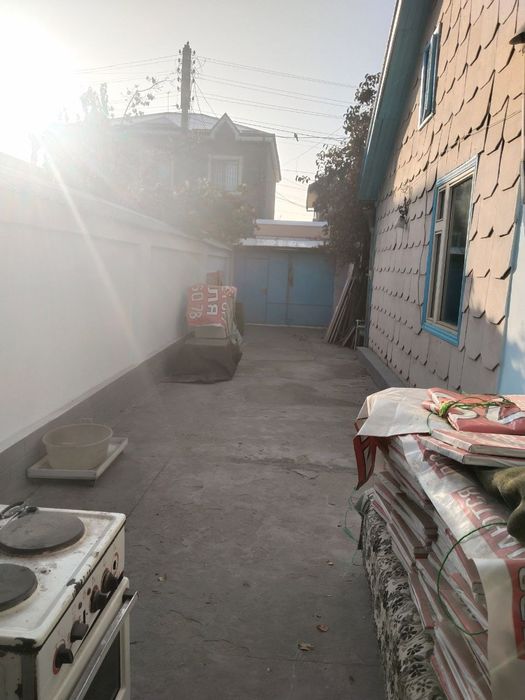 Сдаю Дом и часть двора. Спутник -11. Всё есть.