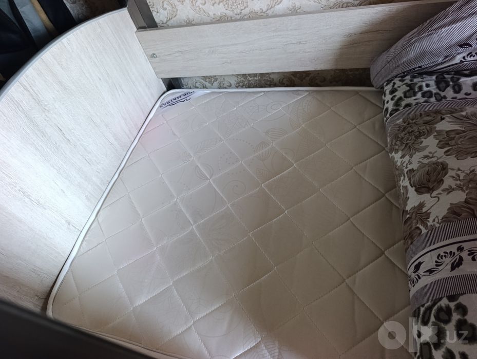 Продам кровать бу