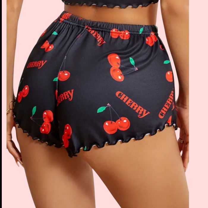 Пижамные шорты новые .