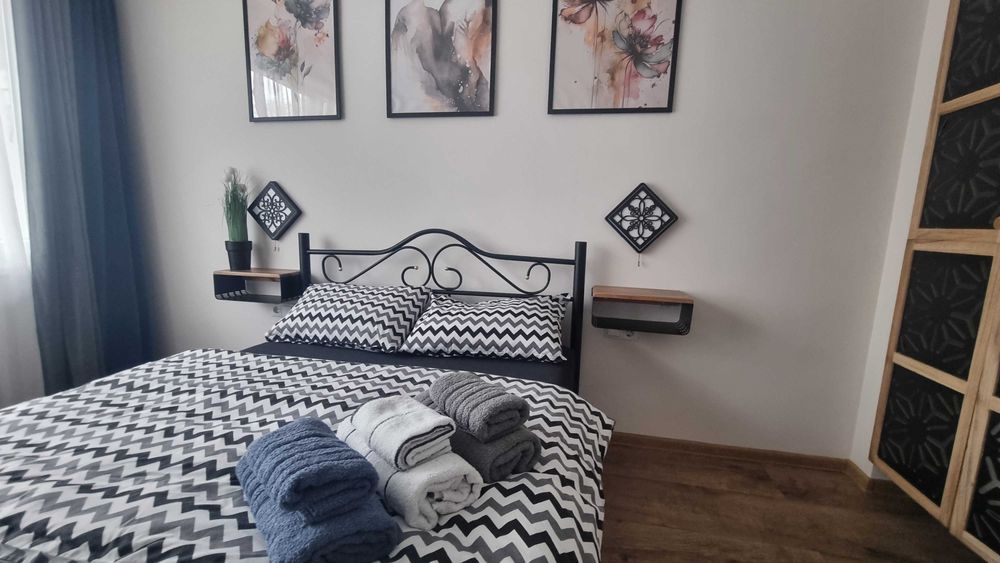 Дава се под наем Двустаен апартамент в Варна, ВИНС - 55 кв.м за 867 € - Снимка #19