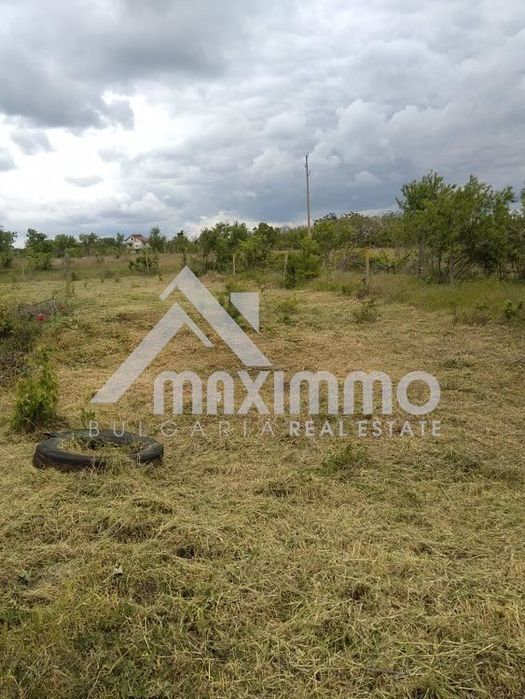 Продава се Парцел в Варна, Галата - 1202 кв.м за 138 €/кв.м - Снимка #3