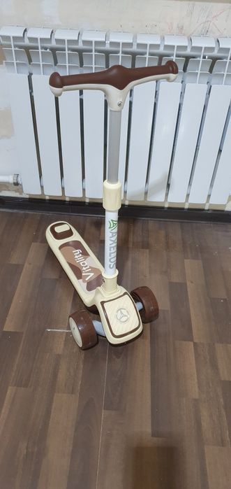 Продам самокат детский