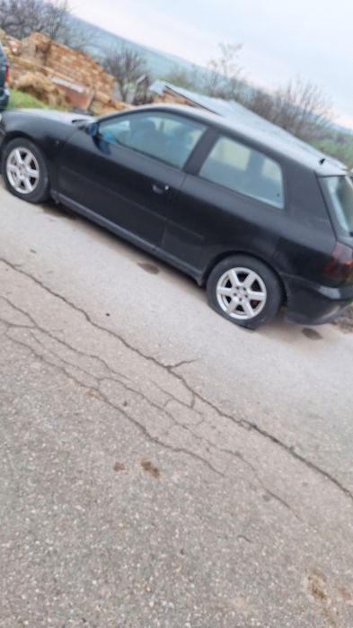 Продавам ауди а3 на части