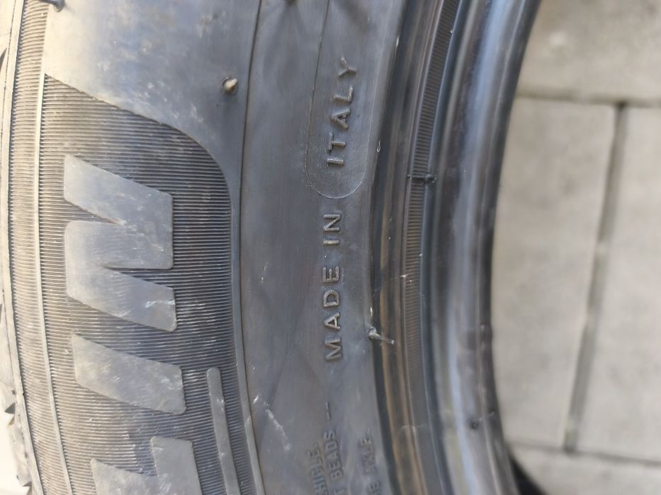 205-60-16 Michelin Primacy 4