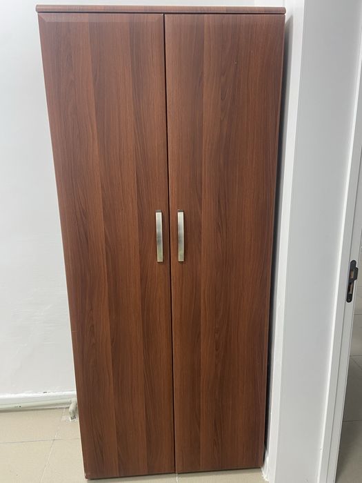 Шкаф в хорошем состояний