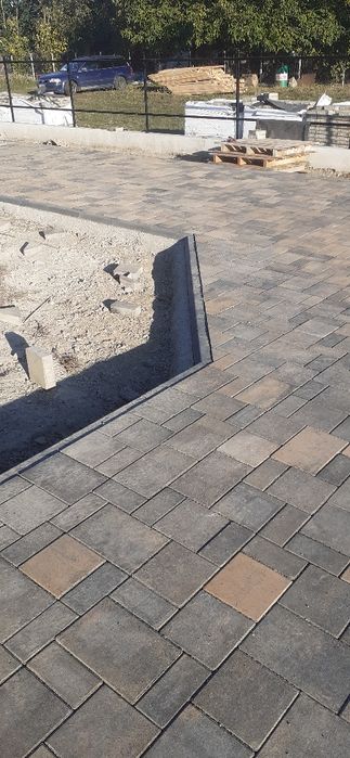 Montaj pavele, borduri și rigole