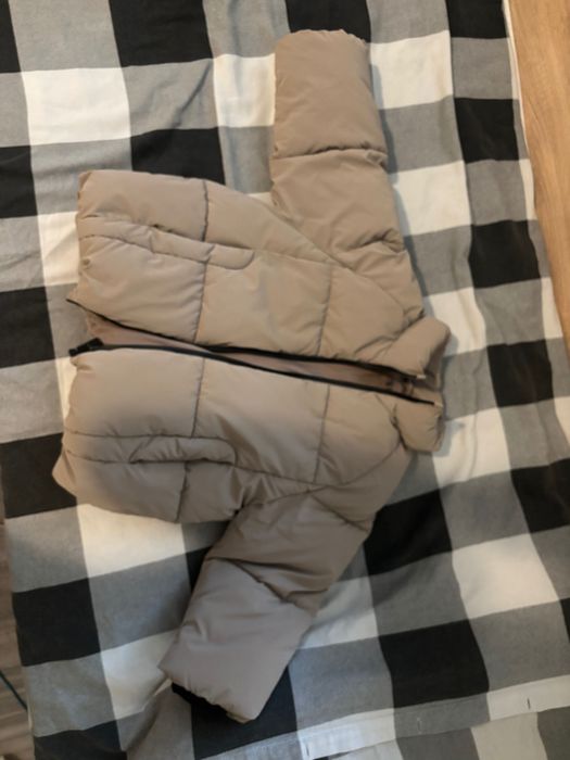 Детско яке на марката Zara