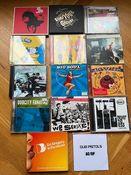 оригинални CD дискове с музика