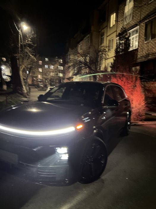 LI 7 ULTRA MAX новая