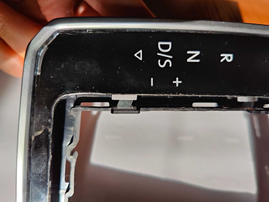 Контролен панел климатик и панел скоростен лост VW Passat B8 Пасат Б8