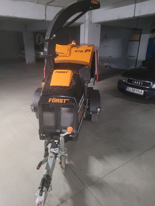 Inchiriez sau vand tocator de crengi până la diametrul de 15 cm Forst6