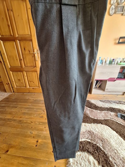 Панталон на Сисли