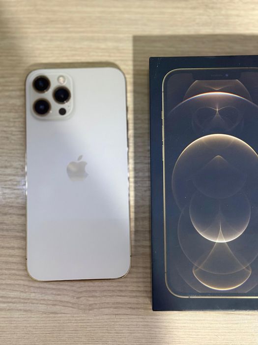 Айфон 12 про макс