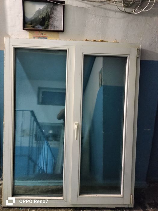 Дверь и окон деревянный