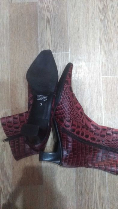 Женские полусапожки