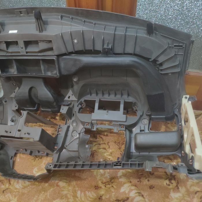 Chevrolet Cobalt торпедка