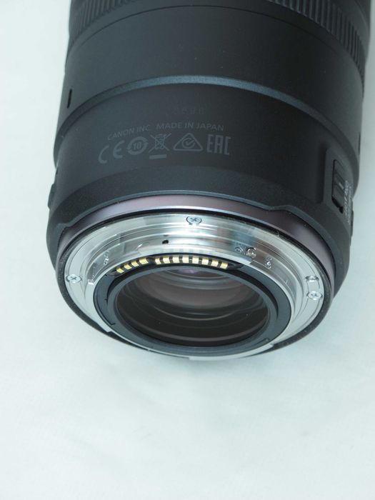 Canon R5; Canon RF 100mm f/2.8L Macro