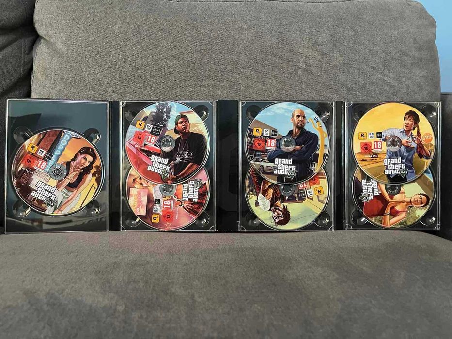 Игри за Playstation 4, 5 i PC