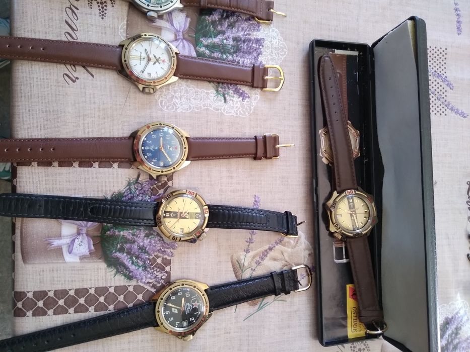 Vând set loturi ceasuri unele de firma