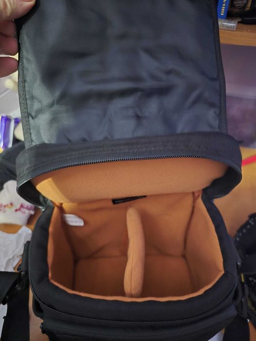 Geanta foto Panasonic, Lowepro