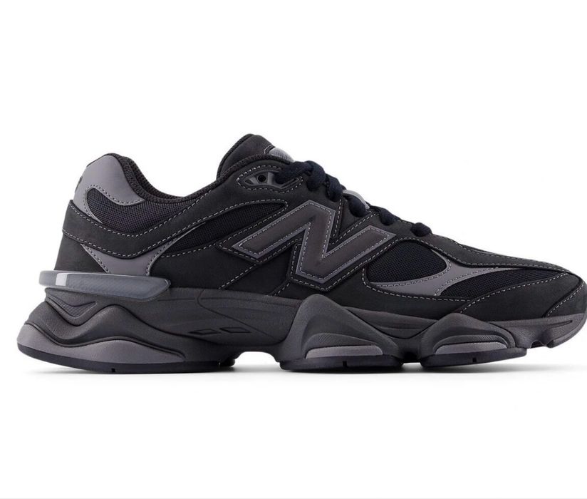Adidasi New Balance negrii marimea 42,5 originali model 9060