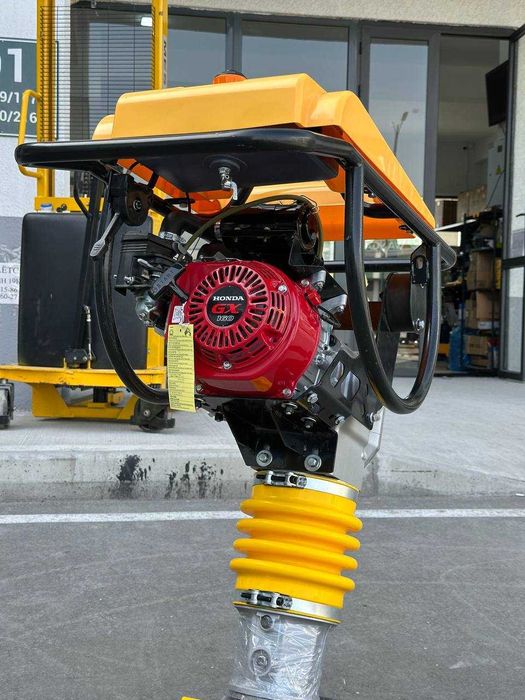 прокат кенгуру трамбовка аппарат суточная аренда . бензиновый