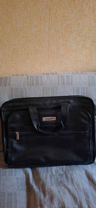 Черна бизнес чанта /кожа