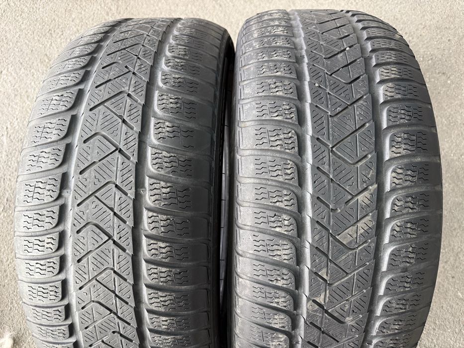245/45 R19 PIRELLI SOTTOZERO RFT* anvelope iarna BMW