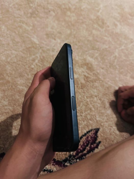 Айфон 16 с гарантей