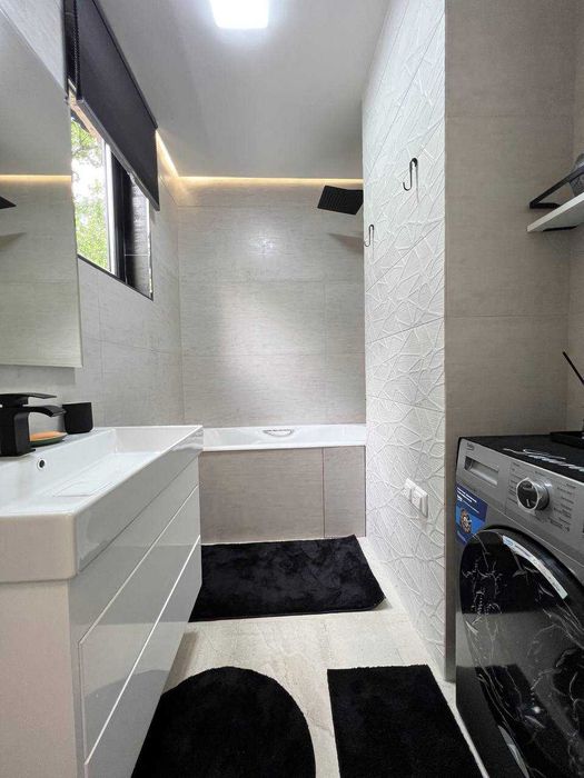 БИЙ Буз Базар 2х ком 80кв сдам после ремонта БЕЗ ЗАГСА! Никто не жил!