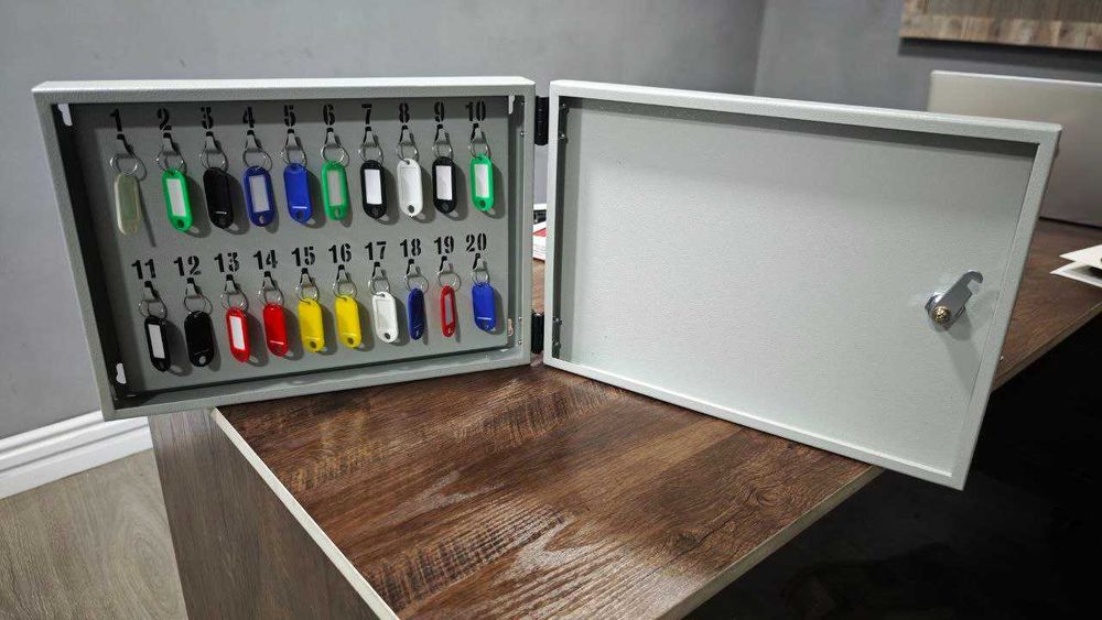 Металлический шкаф для ключей, Ключница KEY-50 | METALCRAFT
