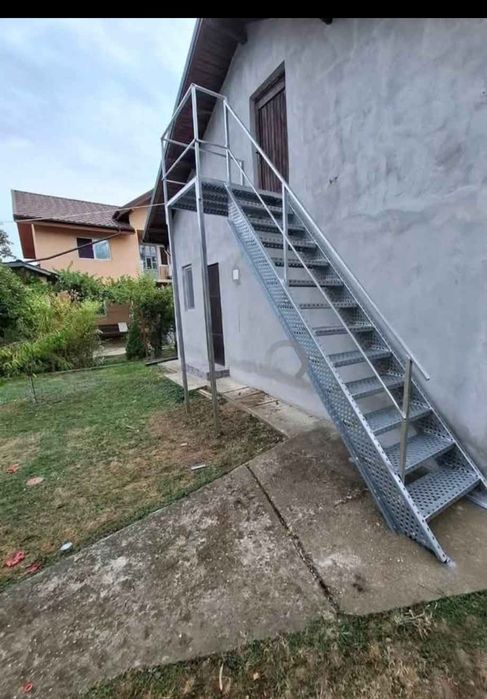 Vând scări metalice și trepte metalice la comandă
Realizez și vând scă