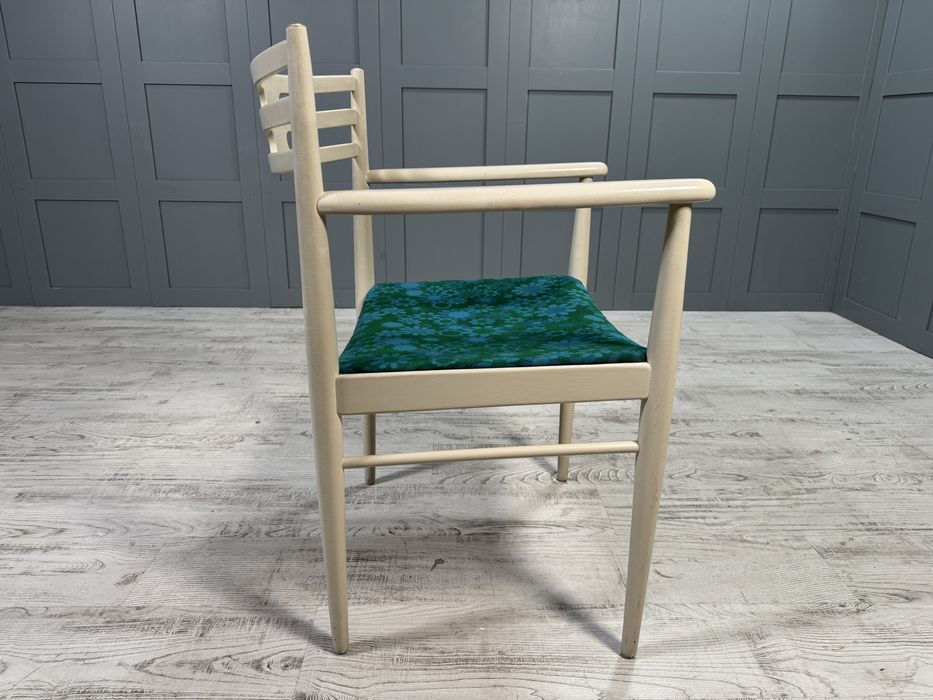 Винтидж широк трапезен стол Г448