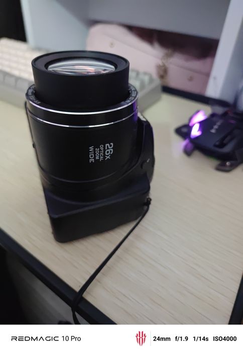 Camera digitala Nikon 26x 42mp