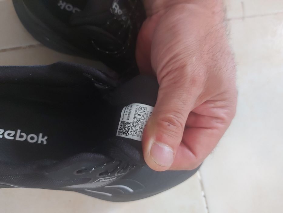 Кроссовки reebok оригинал 39 размер